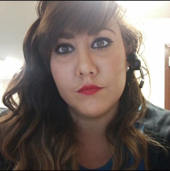 Meet your Posher, Callie - Picture 2 of 4